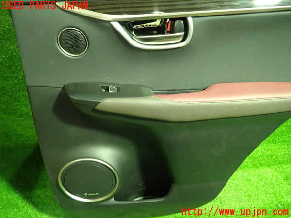 1UPJ-9238461294]レクサス・NX300h(AYZ10)右後ドア内張り 中古_2