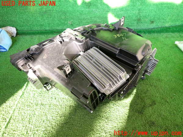 2UPJ-9238471132]BMW 740i(YA30)左ヘッドライト LED 中古 (F01)_2