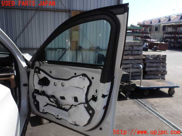 2UPJ-9238471230]BMW 740i(YA30)右前ドア (43R-001026) 中古 (F01)_4