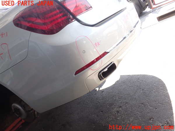 2UPJ-9238471610]BMW 740i(YA30)リアバンパー 中古 (F01)_2