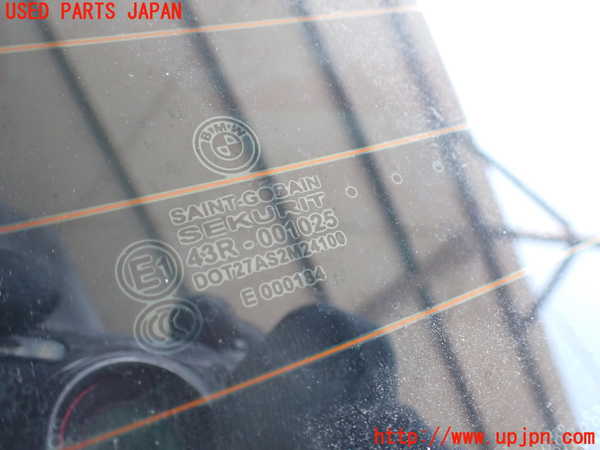 2UPJ-9238471560]BMW 740i(YA30)リアガラス (43R-001025) 中古 (F01)_3