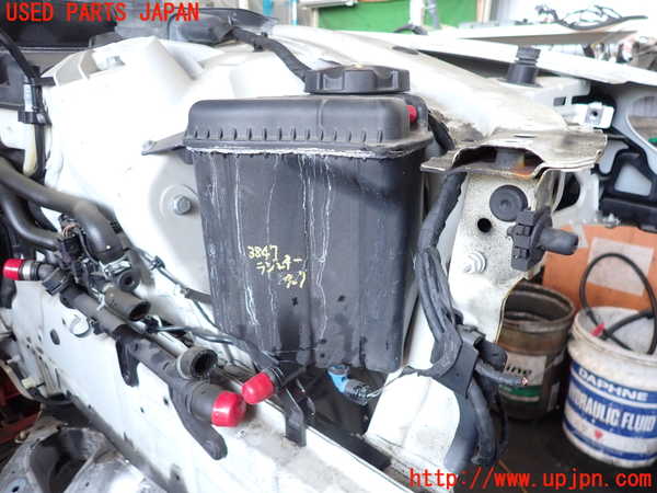 2UPJ-9238472410]BMW 740i(YA30)ラジエータータンク 中古 (F01)_2