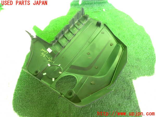 2UPJ-9238472160]BMW 740i(YA30)エンジンアッパーカバー 中古 (F01)_2