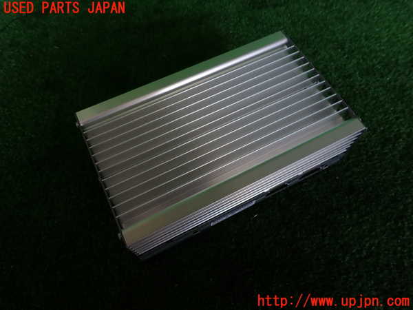 2UPJ-9238476525]BMW 740i(YA30)アンプ 中古 (F01)_2