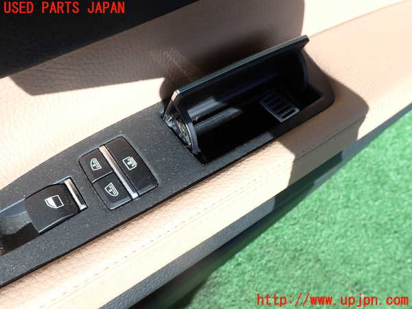 2UPJ-9238471294]BMW 740i(YA30)右後ドア内張り 中古 (F01)_3