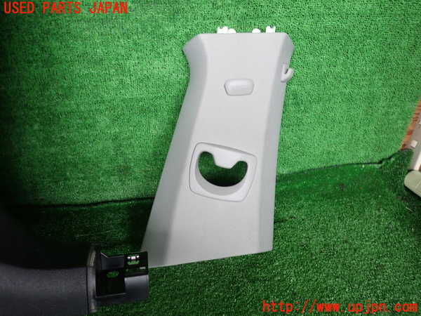 2UPJ-9238477665]BMW 740i(YA30)右センターピラートリム 中古 (F01)_2