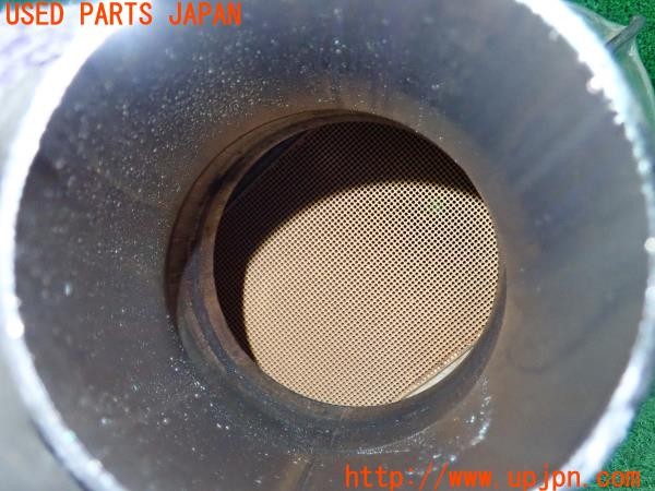 3UPJ=9238480159]BMW 320d(3D20 F30)純正 112191030100 触媒 カット済み 中古_3