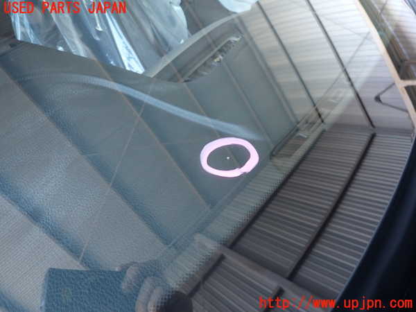 2UPJ-9238481195]BMW 320d(3D20)(F30)フロントガラス 中古(43R-001586 M1244)_2