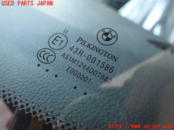 2UPJ-9238481195]BMW 320d(3D20)(F30)フロントガラス 中古(43R-001586 M1244)_3