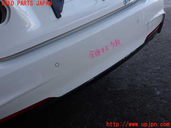 2UPJ-9238481610]BMW 320d(3D20)(F30)リアバンパー 中古_4