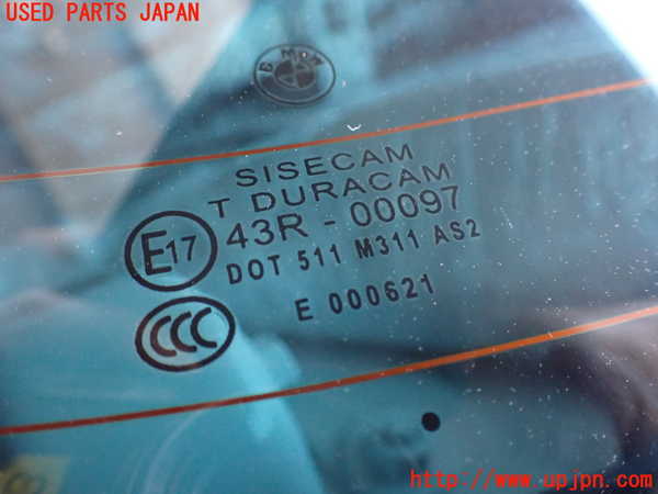 2UPJ-9238481560]BMW 320d(3D20)(F30)リアガラス 中古(43R-00097 M311)_2