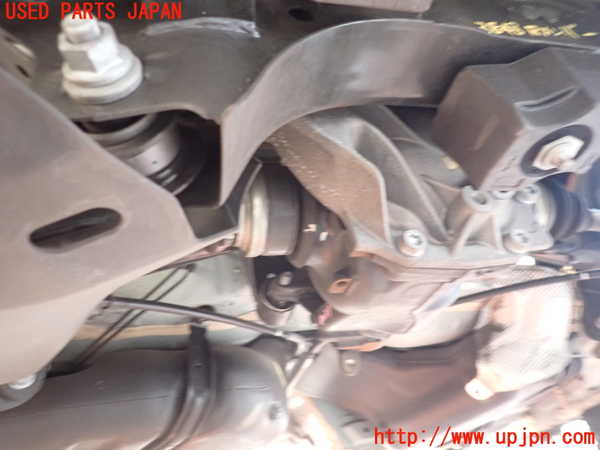 2UPJ-9238484355]BMW 320d(3D20)(F30)リアデフ 中古_3