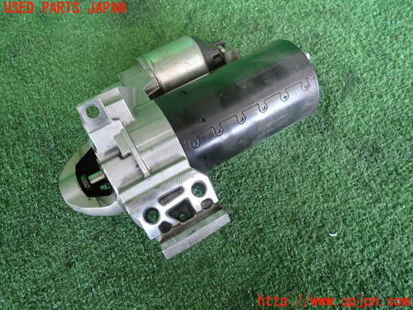 2UPJ-9238486010]BMW 320d(3D20)(F30)セルモーター 中古_2