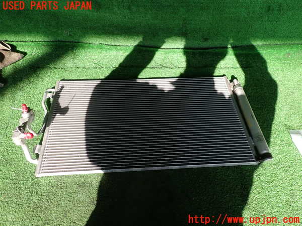 2UPJ-9238486031]BMW 320d(3D20)(F30)エアコンコンデンサー1 中古_3