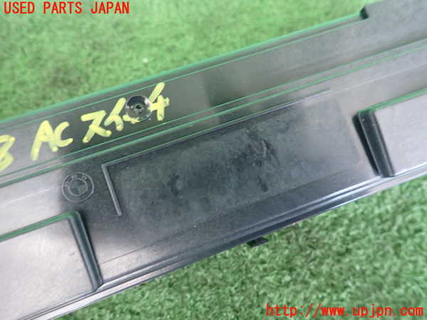 2UPJ-9238486066]BMW 320d(3D20)(F30)エアコンスイッチ1 中古_3