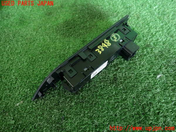 2UPJ-9238486308]BMW 320d(3D20)(F30)スイッチ3 (VDC OFF、走行モード切替) 中古_2