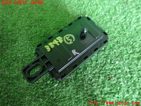 2UPJ-9238486150]BMW 320d(3D20)(F30)コンピューター5 中古_2