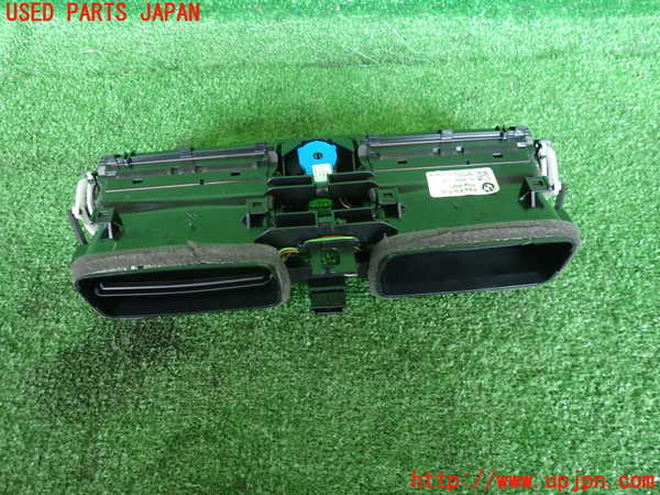 2UPJ-9238487526]BMW 320d(3D20)(F30)エアコン吹き出し口1 (真中) 中古_2