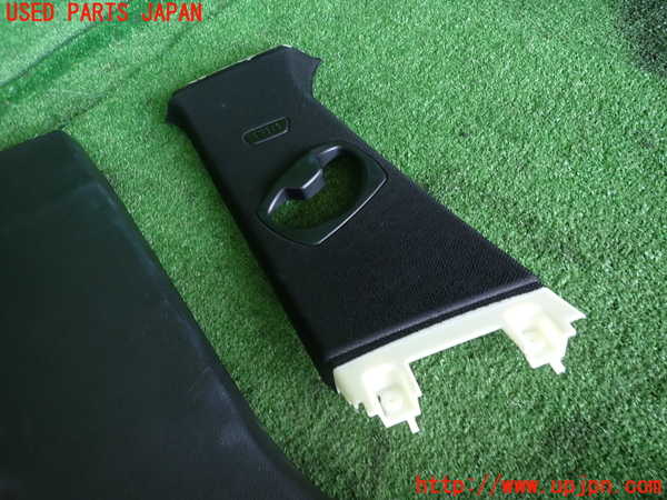 2UPJ-9238487670]BMW 320d(3D20)(F30)左センターピラートリム 中古_2