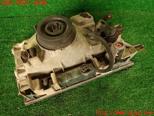 2UPJ-9238491132]グロリア ワゴン(WY30)左ヘッドライト ハロゲン 中古_2