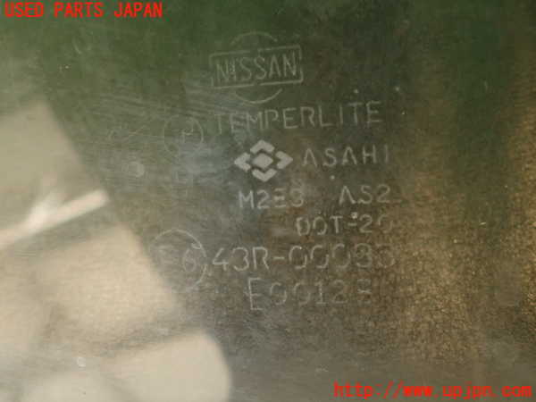 2UPJ-9238491298]グロリア ワゴン(WY30)右後ドアガラス 中古(43R-00033 M283)_3