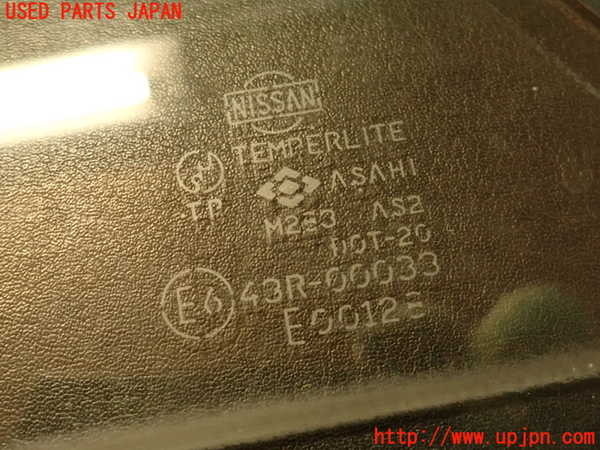 2UPJ-9238491372]グロリア ワゴン(WY30)左サイドセンターガラス 中古(43R-00033 M283)_4