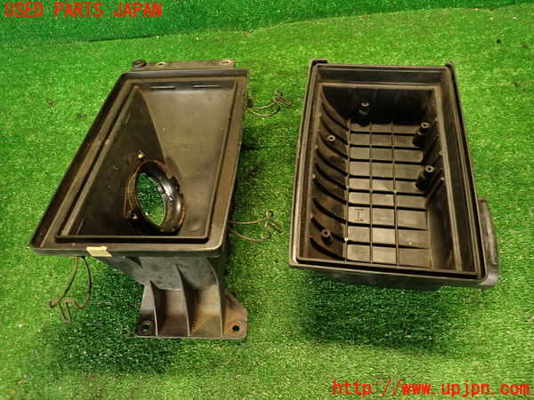 2UPJ-9238492560]グロリア ワゴン(WY30)エアクリーナーボックス 中古_5