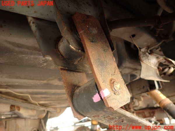 2UPJ-9238495100]グロリア ワゴン(WY30)右リアスプリング 中古_2