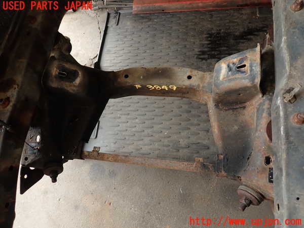 2UPJ-9238495285]グロリア ワゴン(WY30)フロントメンバー 中古_3