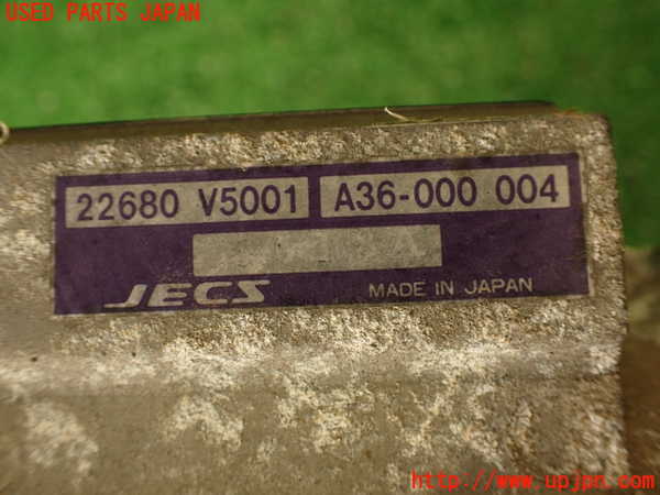 2UPJ-9238496320]グロリア ワゴン(WY30)エアフロメーター 中古_4