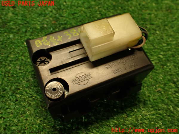 2UPJ-9238497850]グロリア ワゴン(WY30)時計 中古_2