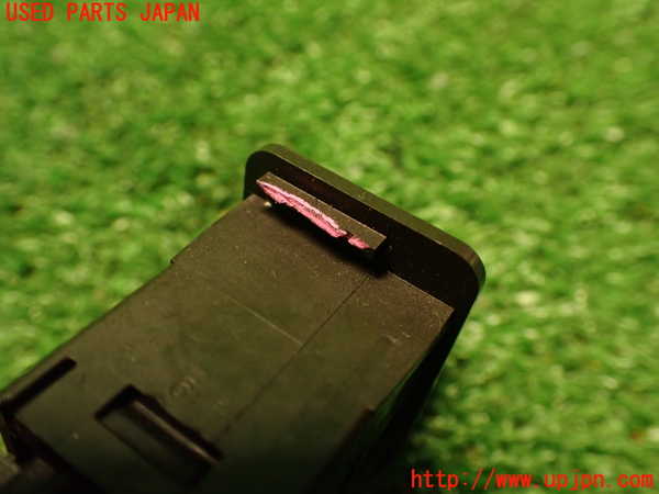 2UPJ-9238496309]グロリア ワゴン(WY30)スイッチ4 (リアゲートロック) 中古_4