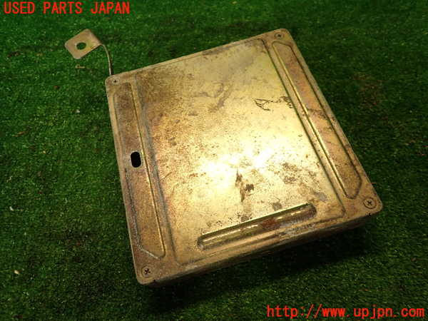 2UPJ-9238496110]グロリア ワゴン(WY30)エンジンコンピューター 中古_2