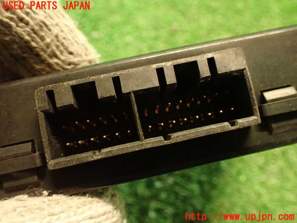 2UPJ-9238496146]グロリア ワゴン(WY30)コンピューター1 中古_3