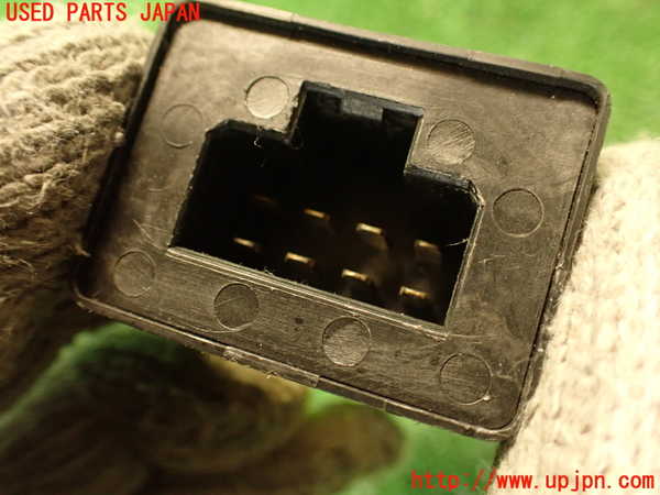 2UPJ-9238496150]グロリア ワゴン(WY30)コンピューター5 (アンプ) 中古_3