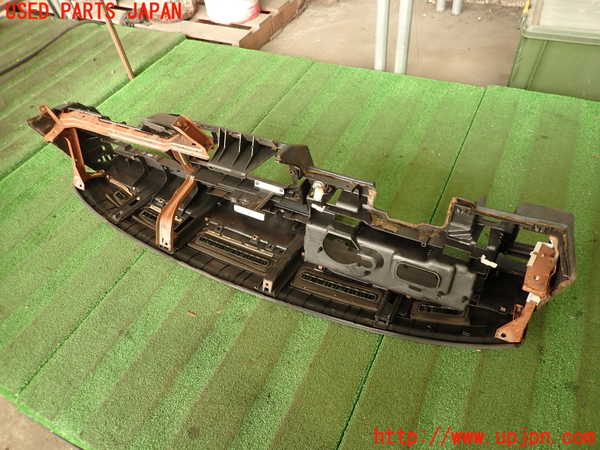 2UPJ-9238497505]グロリア ワゴン(WY30)ダッシュボード 中古_4