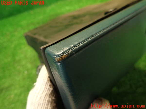 2UPJ-9238497516]グロリア ワゴン(WY30)グローブボックス1 中古_2