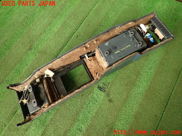 2UPJ-9238497540]グロリア ワゴン(WY30)センターコンソール (ジャンク品) 中古_5