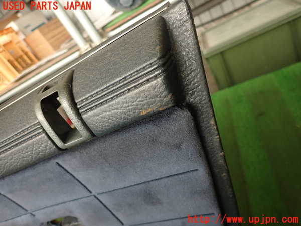 2UPJ-9238491234]グロリア ワゴン(WY30)右前ドア内張り 中古_2