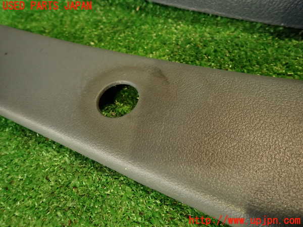 2UPJ-9238497665]グロリア ワゴン(WY30)右センターピラートリム 中古_2