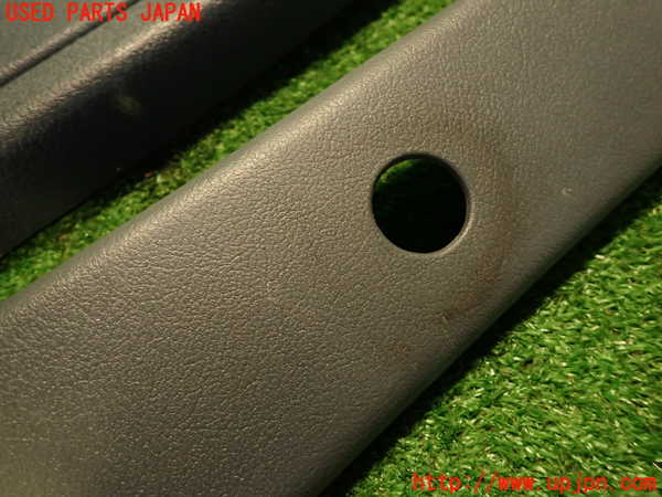 2UPJ-9238497670]グロリア ワゴン(WY30)左センターピラートリム 中古_3