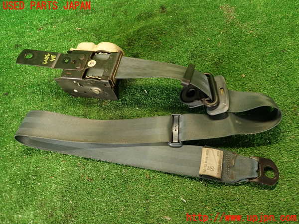 2UPJ-9238497075]グロリア ワゴン(WY30)助手席シートベルト 中古_2