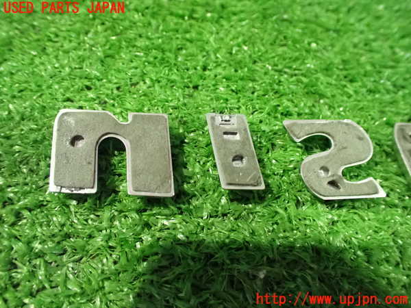 2UPJ-9238501631]ノート オーラ(AURA) ニスモ(NISMO)(FE13)エンブレム1 中古_2