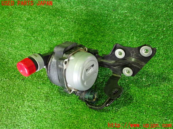 2UPJ-9238502110]ノート オーラ(AURA) ニスモ(NISMO)(FE13)ウォーターポンプ 中古_2