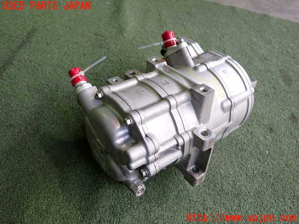 2UPJ-9238506025]ノート オーラ(AURA) ニスモ(NISMO)(FE13)エアコンコンプレッサー (ジャンク品) 中古_2