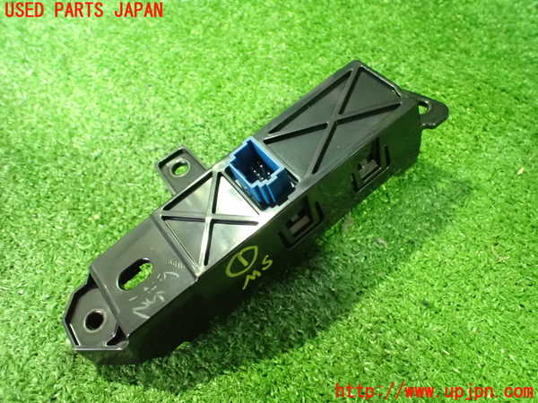 2UPJ-9238506306]ノート オーラ(AURA) ニスモ(NISMO)(FE13)スイッチ1 (D-MODE) 中古_2