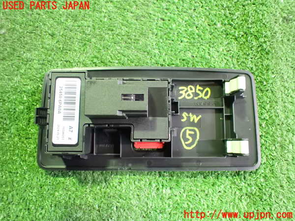 2UPJ-9238506310]ノート オーラ(AURA) ニスモ(NISMO)(FE13)スイッチ5 (SOS) 中古_2