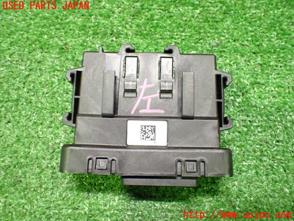 2UPJ-9238506154]ノート オーラ(AURA) ニスモ(NISMO)(FE13)コンピューター9 中古_2