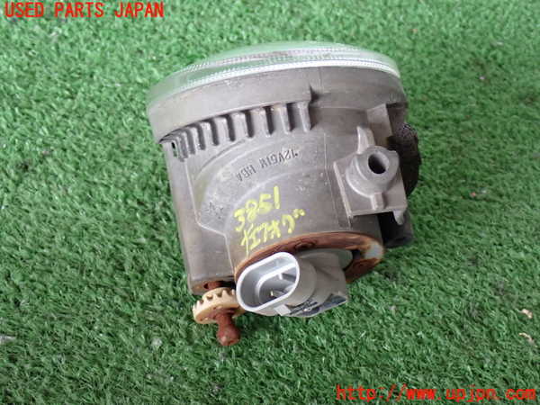 2UPJ-9238511182]レジアスエース(ハイエース200系)(KDH206V)左フォグ 中古_3