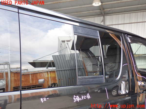 2UPJ-9238511290]レジアスエース(ハイエース200系)(KDH206V)右後ドア 中古 AGC M2L3 43R-007953_2